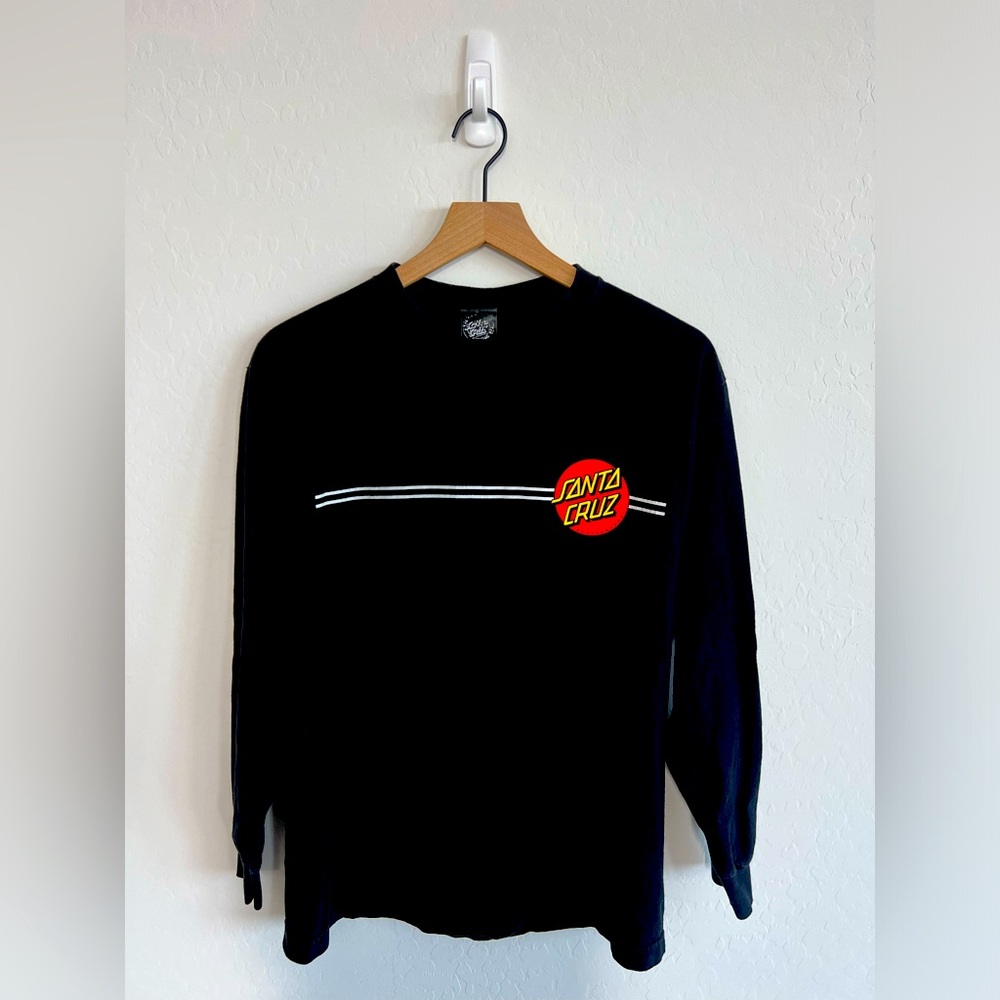 VINTAGE Santa Cruz long sleeve tee. Great condition. Size Medium Unisex